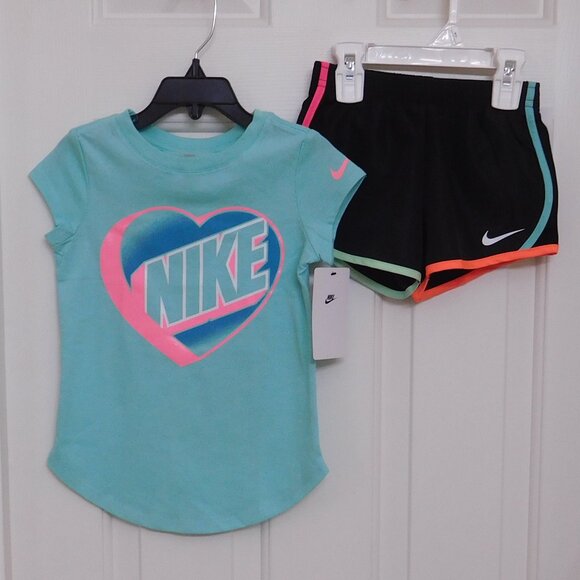 NWT 2pc Nike Tropical Twist Heart Top & Colorful Trim Shorts sz 4 - Picture 1 of 1
